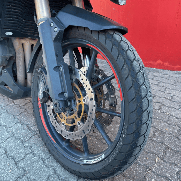 https://motodiana.com//public/uploads/Motos%20Usadas/Elementos_Graficos/AA-81-PF%20TRIUMPH%20TIGER/05.png