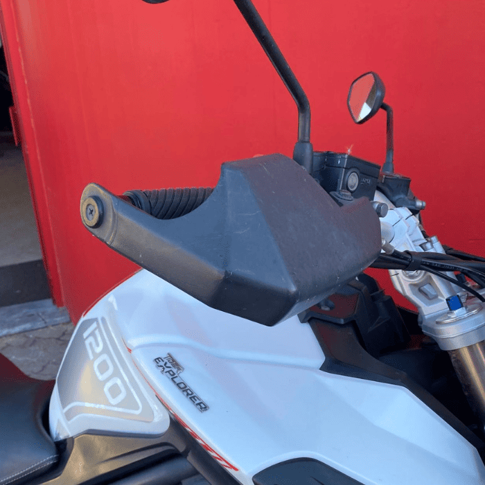 https://motodiana.com//public/uploads/Motos%20Usadas/Elementos_Graficos/AA-81-PF%20TRIUMPH%20TIGER/10.png