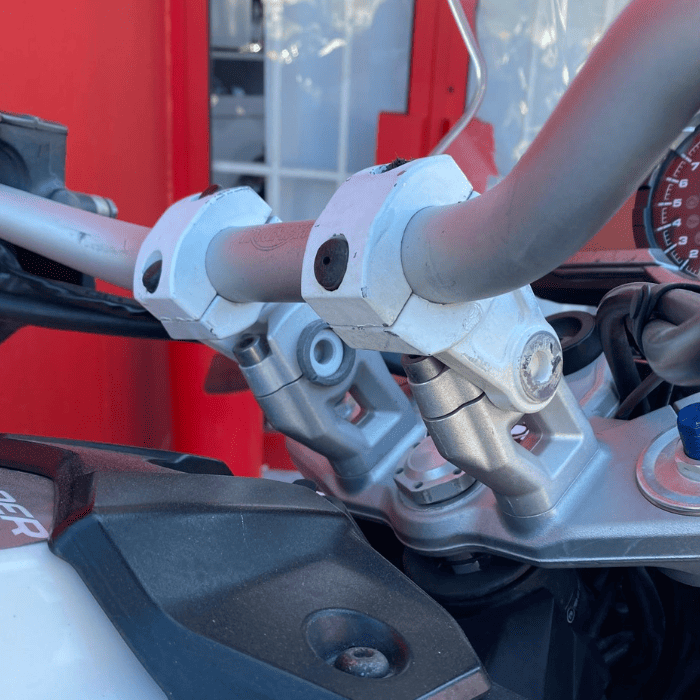 https://motodiana.com//public/uploads/Motos%20Usadas/Elementos_Graficos/AA-81-PF%20TRIUMPH%20TIGER/12.png