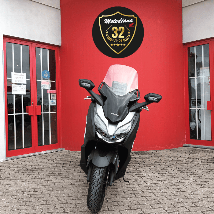 https://motodiana.com//public/uploads/Motos%20Usadas/Elementos_Graficos/AE-48-HR%20HONDA%20FORZA%20NSS300/02.png