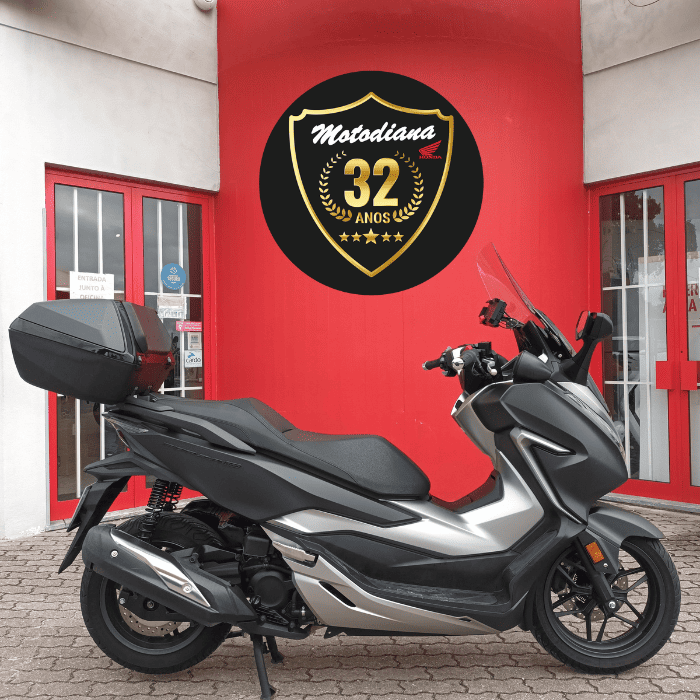 https://motodiana.com//public/uploads/Motos%20Usadas/Elementos_Graficos/AE-48-HR%20HONDA%20FORZA%20NSS300/03.png