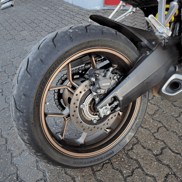 https://motodiana.com//public/uploads/Motos%20Usadas/Elementos_Graficos/AF_33_ZI_CB650R_35KW/6.png