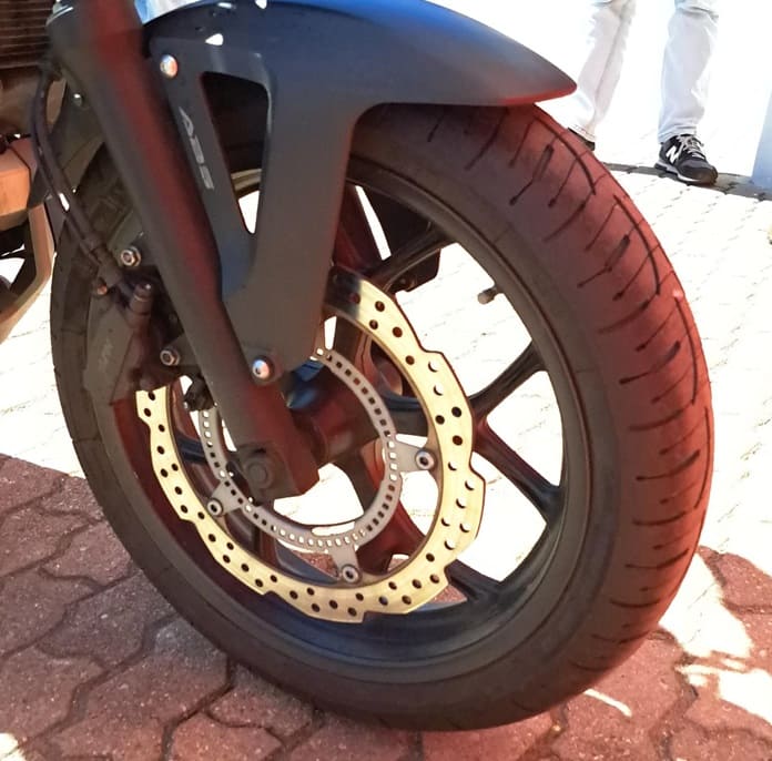 https://motodiana.com//public/uploads/Motos%20Usadas/Elementos_Graficos/AJ_01_BR_NC750X_PRETOMATE/6.jpg
