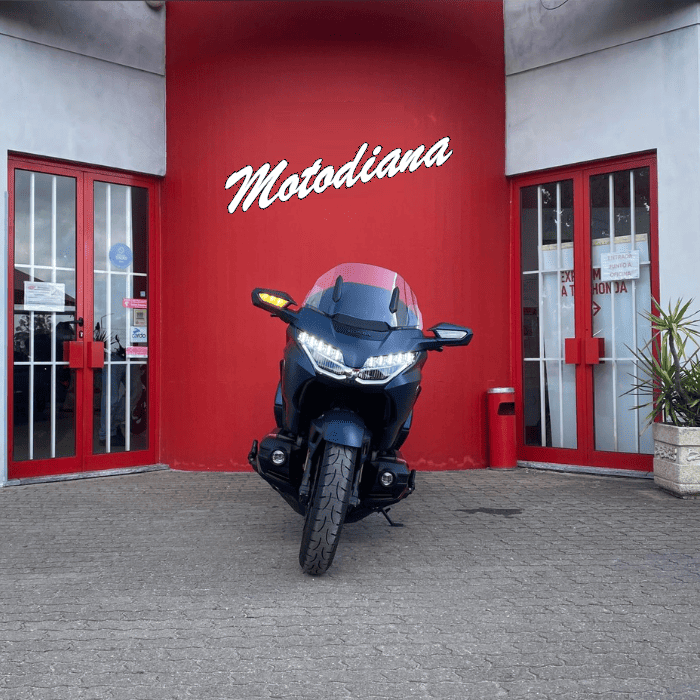 https://motodiana.com//public/uploads/Motos%20Usadas/Elementos_Graficos/AR-29-FH%20HONDA%20GL1800%20BAGGER/02.png