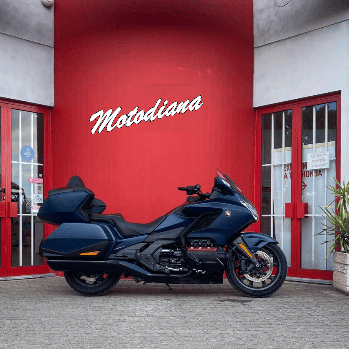 https://motodiana.com//public/uploads/Motos%20Usadas/Elementos_Graficos/AR-29-FH%20HONDA%20GL1800%20BAGGER/04.png