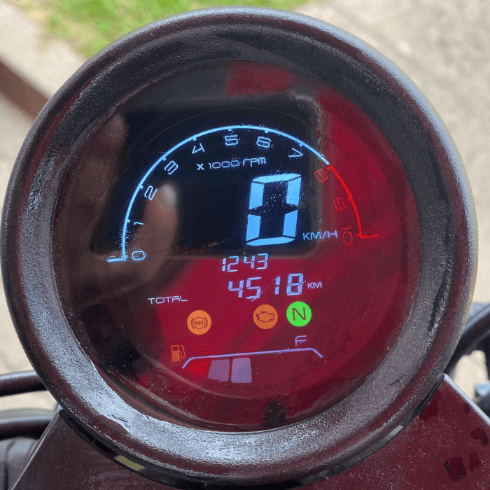 https://motodiana.com//public/uploads/Motos%20Usadas/Elementos_Graficos/AT-03-PO%20MITT%20LEGEND%20301/08.png