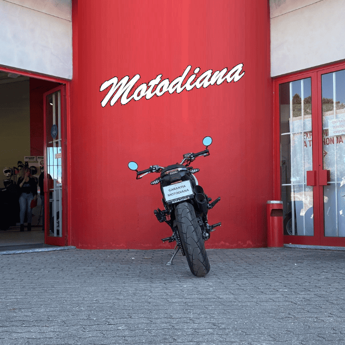 https://motodiana.com//public/uploads/Motos%20Usadas/Elementos_Graficos/AU-22-MQ%20ZONTES%20ZT350/05.png