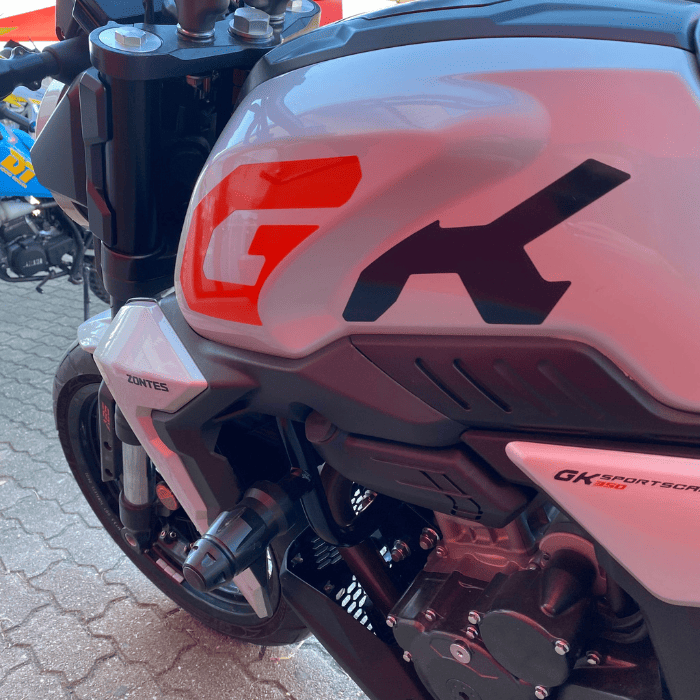 https://motodiana.com//public/uploads/Motos%20Usadas/Elementos_Graficos/AU-22-MQ%20ZONTES%20ZT350/10.png