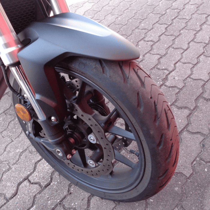 https://motodiana.com//public/uploads/Motos%20Usadas/Elementos_Graficos/BD-46-OB%20%20HONDA%20CB750A%20HORNET/06.png