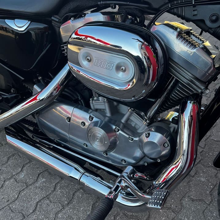 https://motodiana.com//public/uploads/Motos%20Usadas/Elementos_Graficos/BH-55-VA%20HARLEY/IMG-20250714-WA0012.jpg
