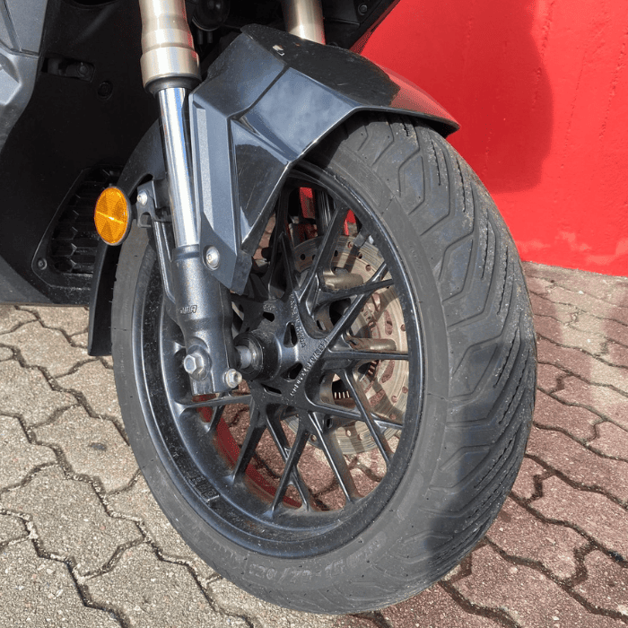 https://motodiana.com//public/uploads/Motos%20Usadas/Elementos_Graficos/BM-18-SZ%20HONDA%20ADV%20350/04.png
