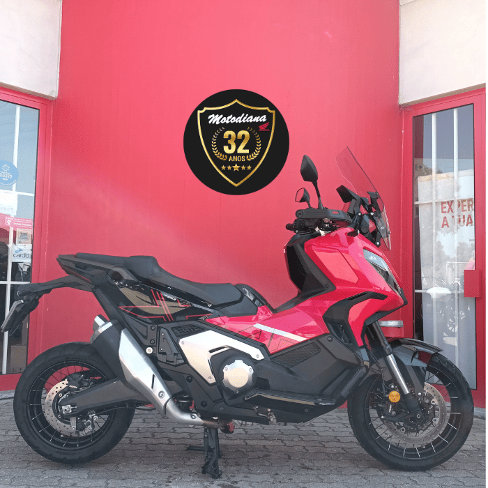https://motodiana.com//public/uploads/Motos%20Usadas/Elementos_Graficos/BO-32-IZ%20HONDA%20X-%20ADV%20750/04.png