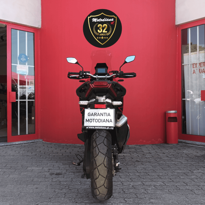 https://motodiana.com//public/uploads/Motos%20Usadas/Elementos_Graficos/BO-32-IZ%20HONDA%20X-%20ADV%20750/05.png