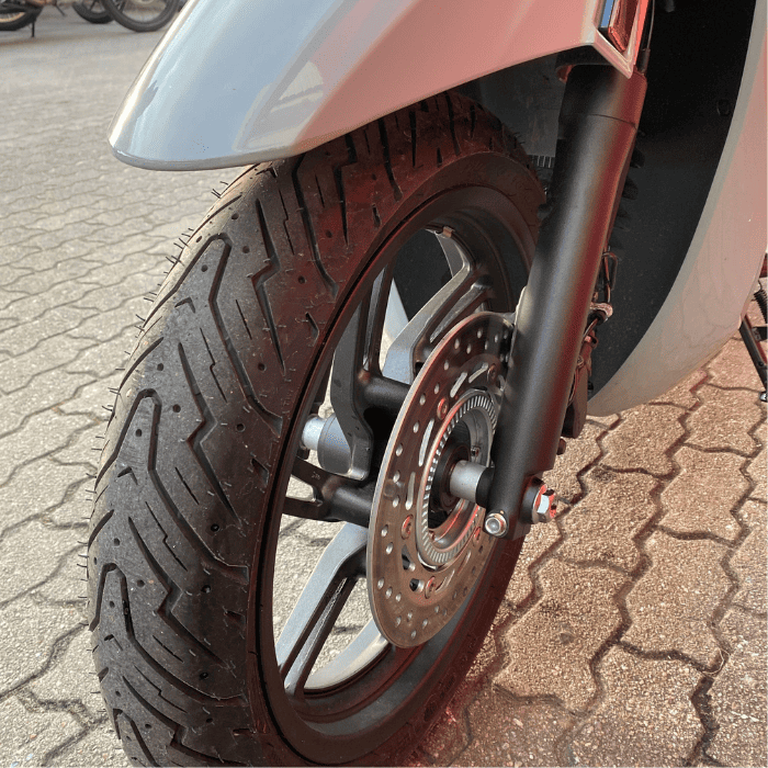https://motodiana.com//public/uploads/Motos%20Usadas/Elementos_Graficos/CE-00-FM%20HONDA%20SH350%20SMART%20TOP%20CASE/05.png