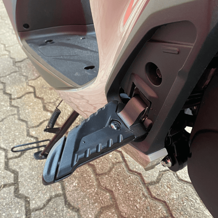 https://motodiana.com//public/uploads/Motos%20Usadas/Elementos_Graficos/CE-00-FM%20HONDA%20SH350%20SMART%20TOP%20CASE/12.png