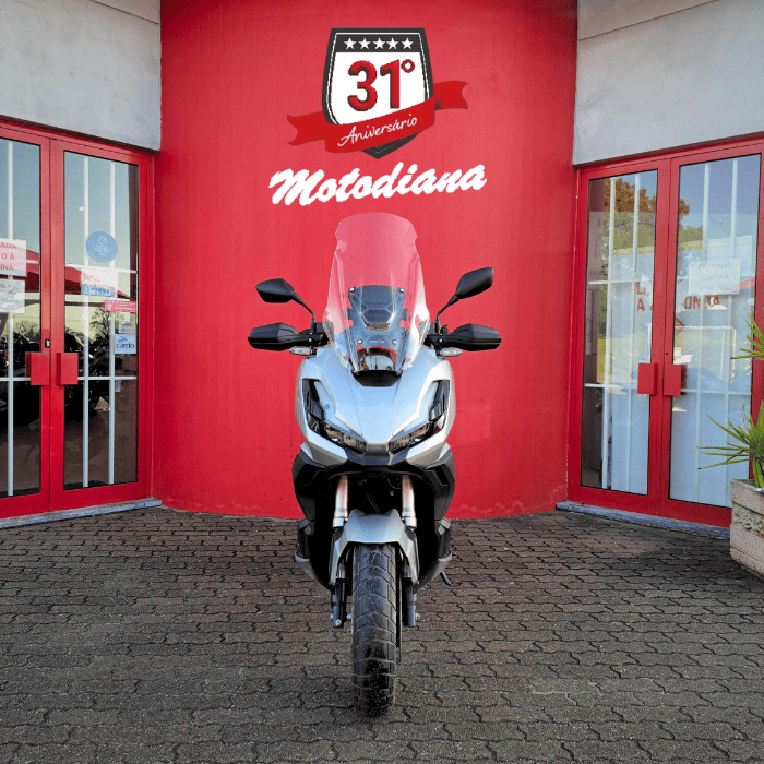 https://motodiana.com//public/uploads/Motos%20Usadas/Elementos_Graficos/av_54_zl_adv350/2.png