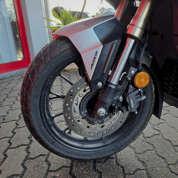 https://motodiana.com//public/uploads/Motos%20Usadas/Elementos_Graficos/av_54_zl_adv350/7.png
