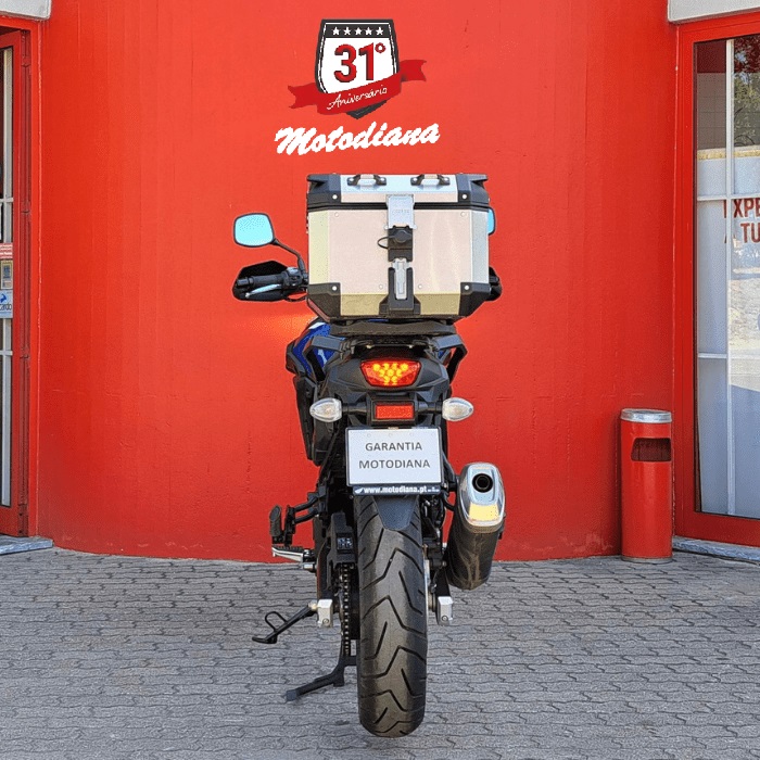 https://motodiana.com//public/uploads/Motos%20Usadas/Elementos_Graficos/bc_51_cc_suzuki_vtrom650/0_3.jpg