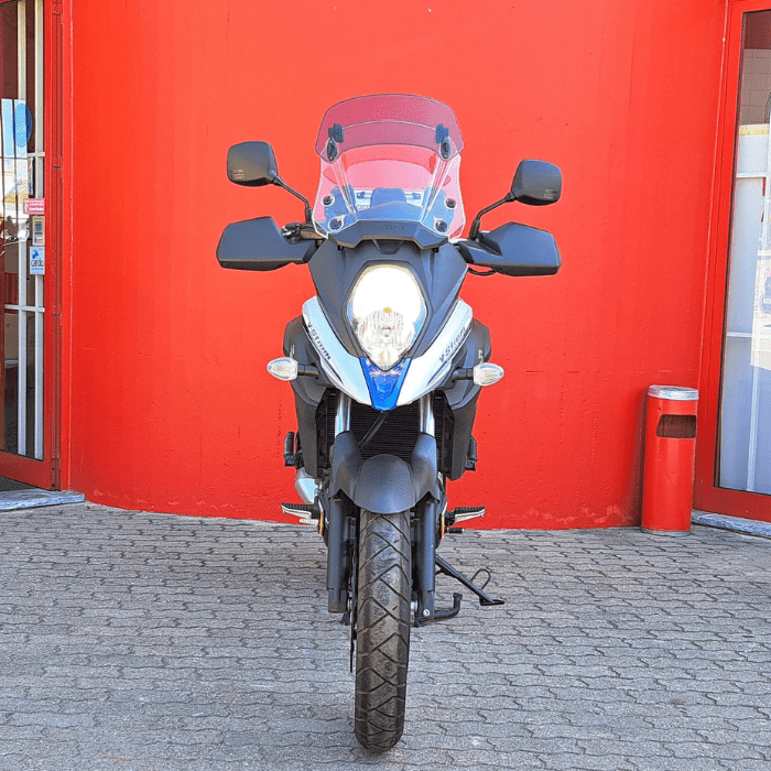 https://motodiana.com//public/uploads/Motos%20Usadas/Elementos_Graficos/bc_51_cc_suzuki_vtrom650/2n.png