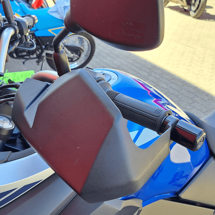 https://motodiana.com//public/uploads/Motos%20Usadas/Elementos_Graficos/bc_51_cc_suzuki_vtrom650/7.png